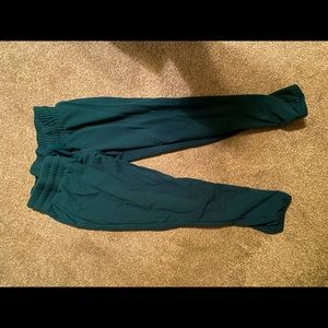 Maternity under belly joggers
